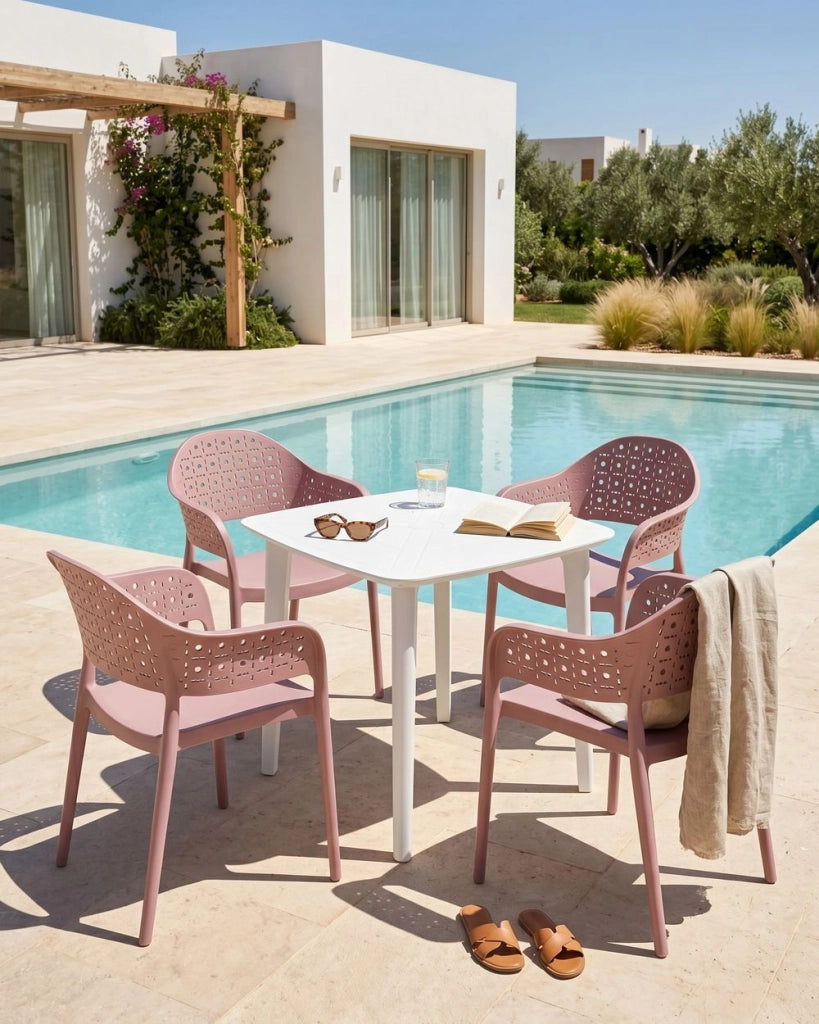 Set di 4 sedie da giardino in materiale sintetico rosa impilabili per interni ed esterni stile classico