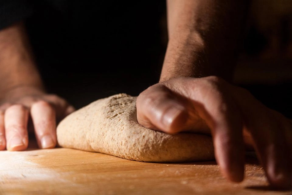 Spianatoia in Legno di Betulla Naturale Asse per Pasta Impastare e Stendere, Taglier SPIANATOIA CON MATTARELLO  57X38 cm