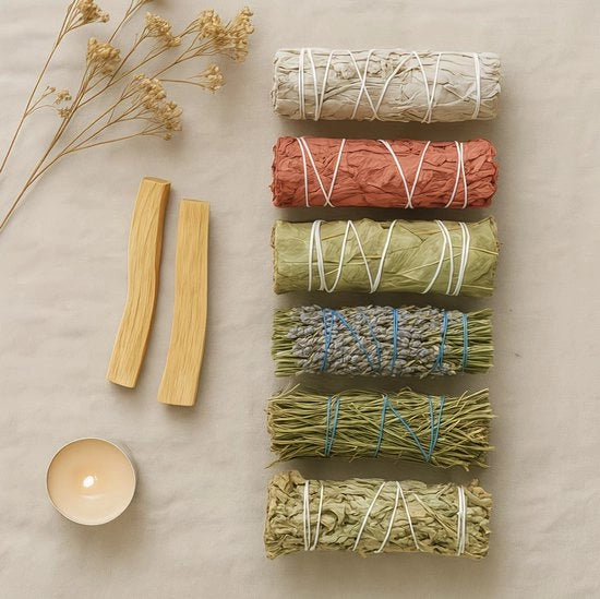 Set di Purificazione con Incenso e Fumo di Erbe - con Rosmarino, Lavanda, Camomilla e Salvia - Dono di Erbe Purificanti per la Pulizia della Casa, la Meditazione e i Riti