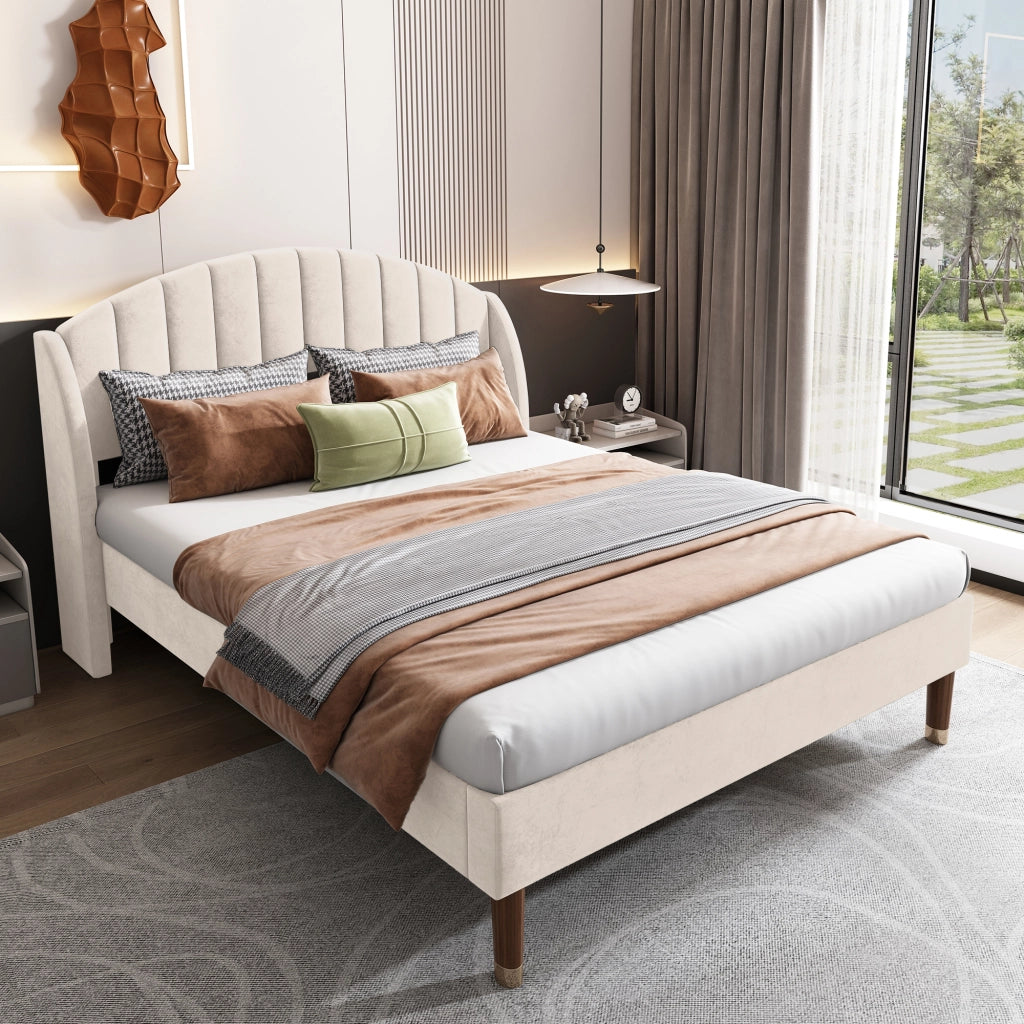 Letto imbottito 140x200 cm in velluto beige con rete a doghe e testiera alta