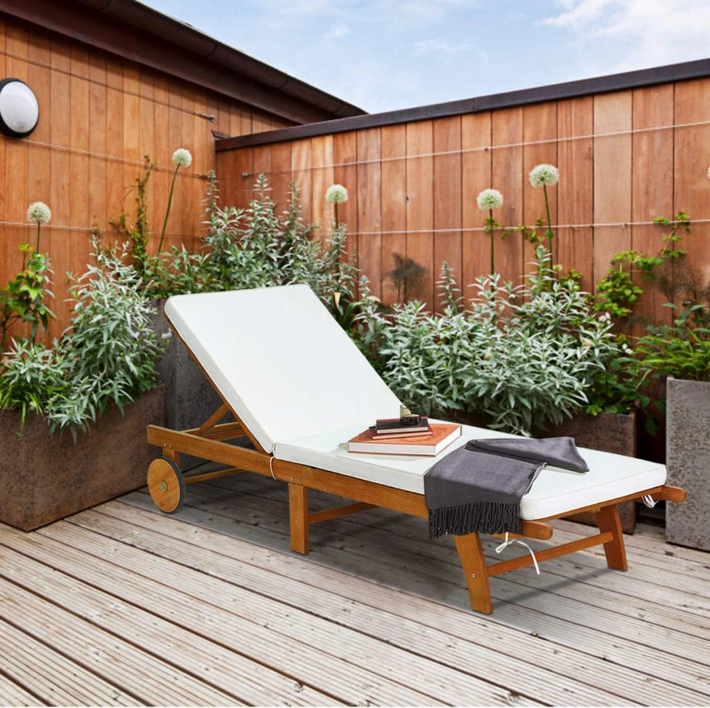 Lettino Prendisole con Schienale Regolabile, Sedia Sdraio in Legno di Eucalipto, Sdraio dav Spiaggia con Cuscino e 2 Ruote, Portata fino a 160 kg, Natura e Beige, ‎195 x 68 x 30-90 cm (1)