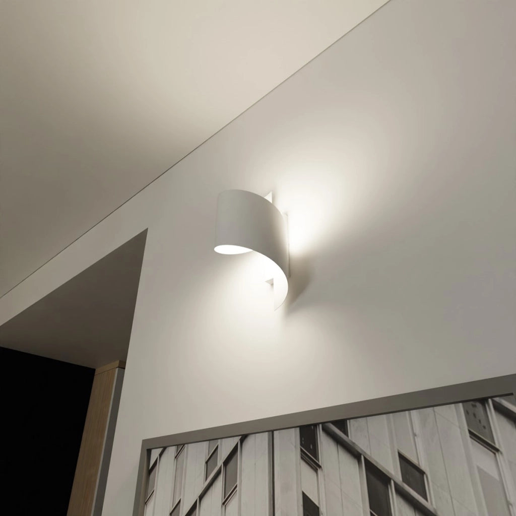 Lampada a parete Spiner in acciaio bianco opaco