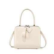 Borsa a tracolla da donna in vera pelle, morbida, stile vintage, bianca.