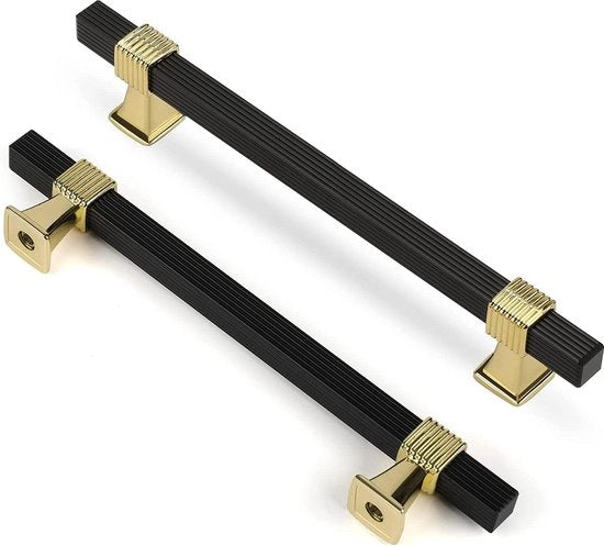 6 pezzi di maniglie per porte 192 mm in alluminio nero a barre - maniglia per cucina in alluminio nero

Modello: 
Dimensioni: 192 mm
Material: Alluminio
Colore: Nero