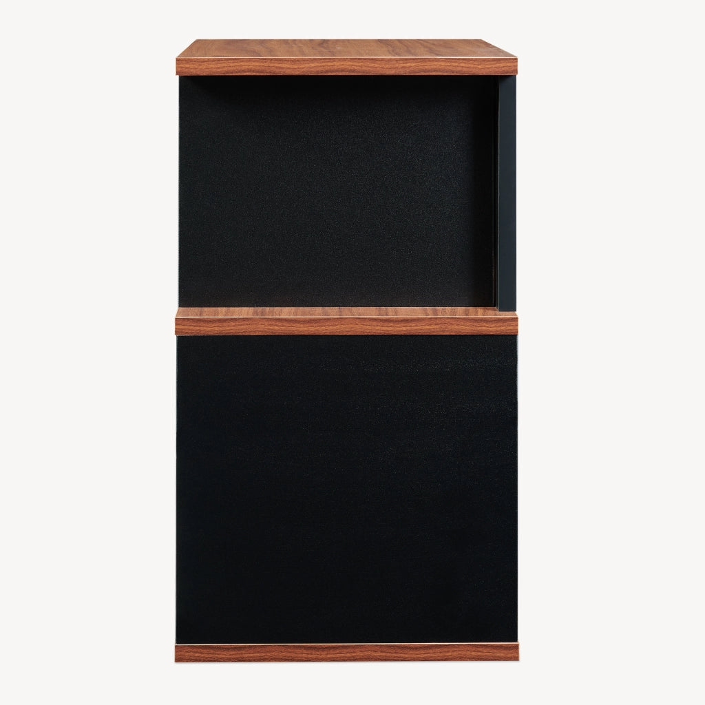 Tavolino Laterale Trond Mobiletto Basso a 2 Scomparti 50 x 33 x 29 cm - Nero/Effetto Noce [en.casa]