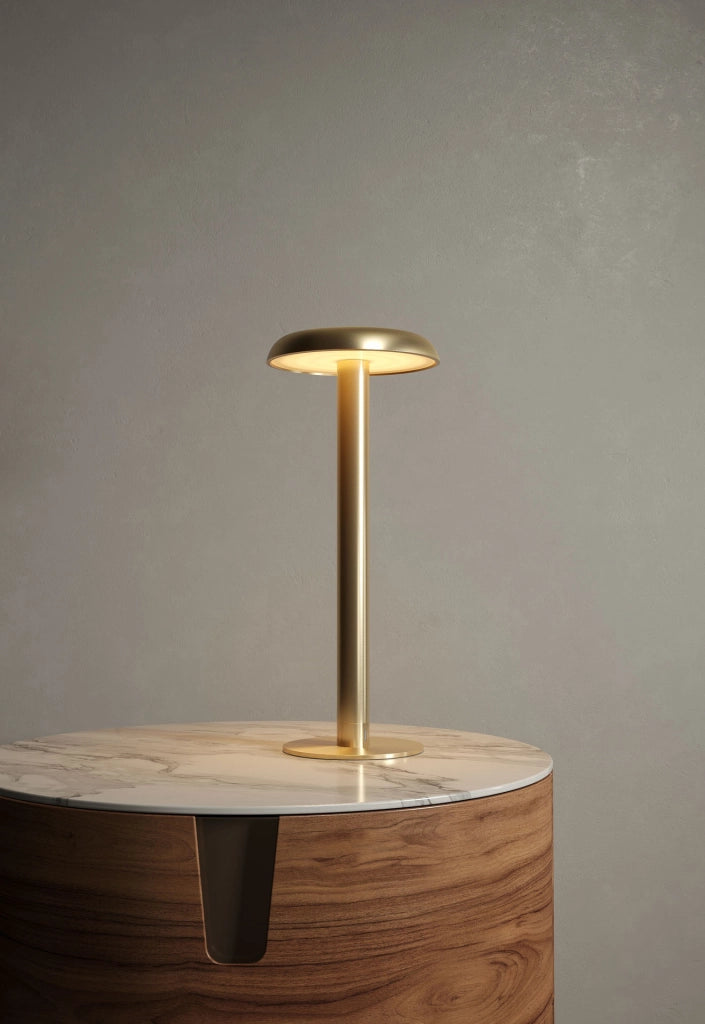Lampada da Tavolo Portatile Bimba LED 2W IP65 Dimmerabile CCT 2000K/3100K/5000K Oro Spazzolato - Beneito & Faure per Interni ed Esterni