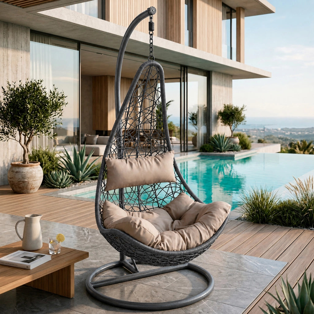Poltrona Sospesa Da Giardino Con Seduta In Polyrattan Struttura Autoportante In Metallo Cuscino Con Poggiatesta Beige Arredo Outdoor Terrazza Balcone E Veranda 105 X 195 Cm Nero