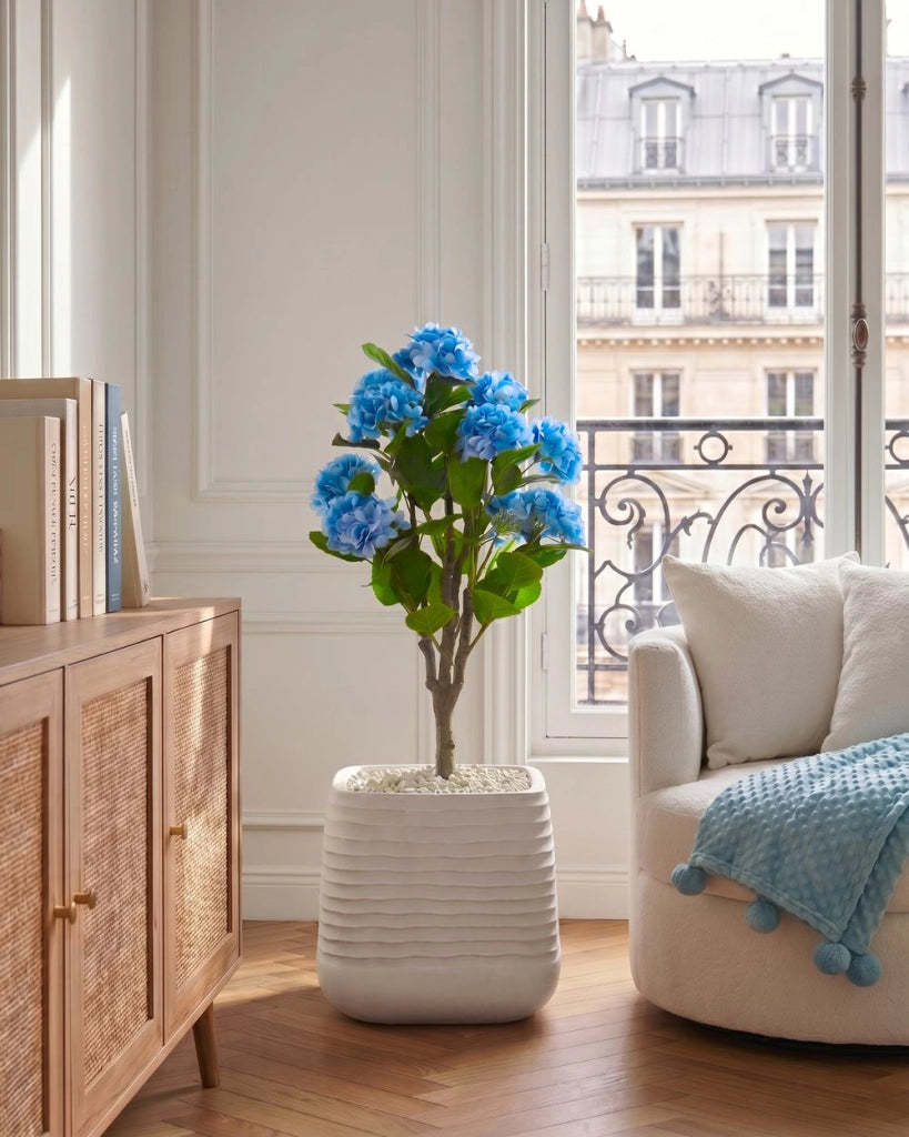 Pianta in vaso artificiale in materiale sintetico blu 90 cm, con fiori, accessorio decorativo per interni, realizzata a mano