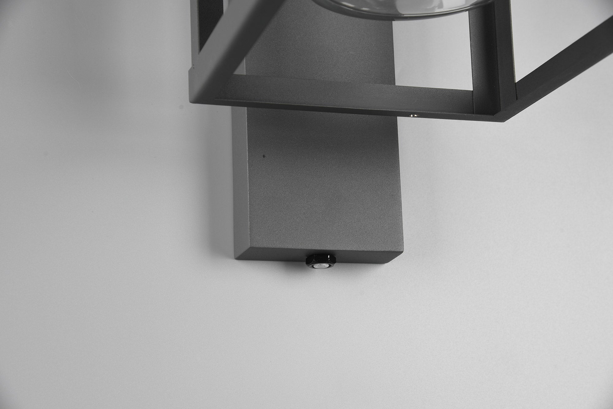 Applique da Esterno Attacco E27 in Alluminio Pressofuso Antracite