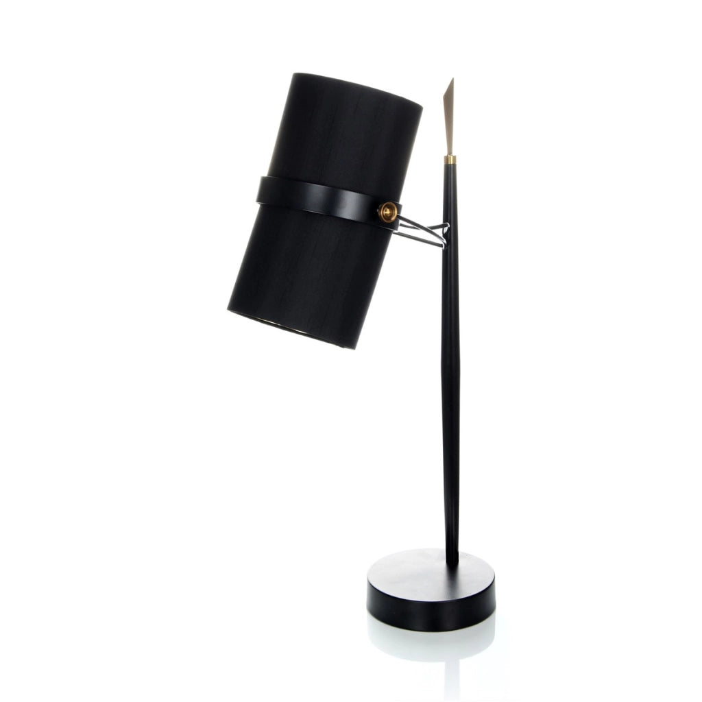 Lampada da tavolo Novum in metallo e tessuto nero