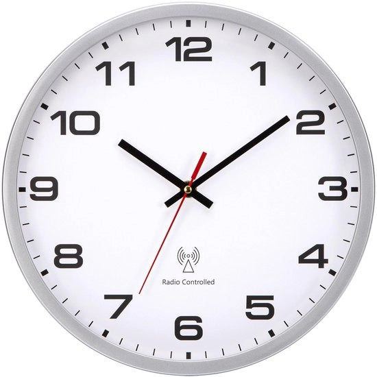 Orologio da Parete Radiocomandato 30cm con Batterie Quartz facile da Leggere per Camera, Casa, Cucina, Camera da Letto, Ufficio, Scuola (Bianco + Argento, 30cm)