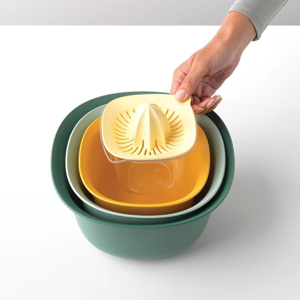 Brabantia 122262 Tasty+ Set Ciotole Impilabili con Scolapasta e Spremiagrumi colore Assortito