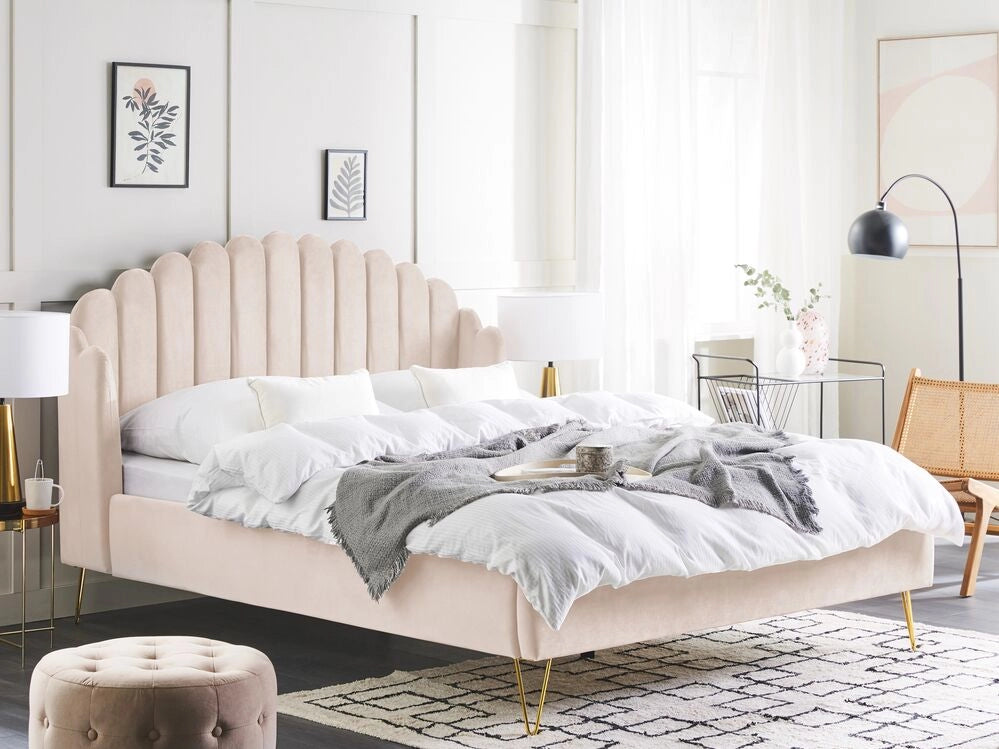 Letto con rete in velluto beige 160 x 200 cm gambe in metallo testata retro capitonné