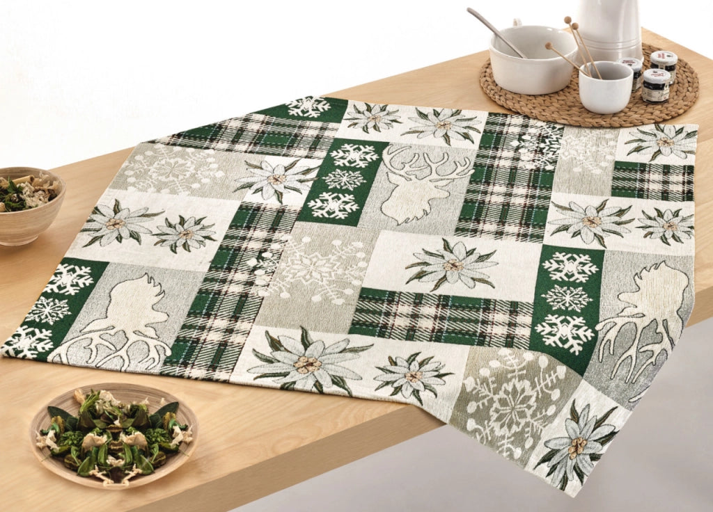 Tovaglia Centrino Runner Tavola Fantasia Edelweiss Cervo Made Italy - 90x90 - Verde