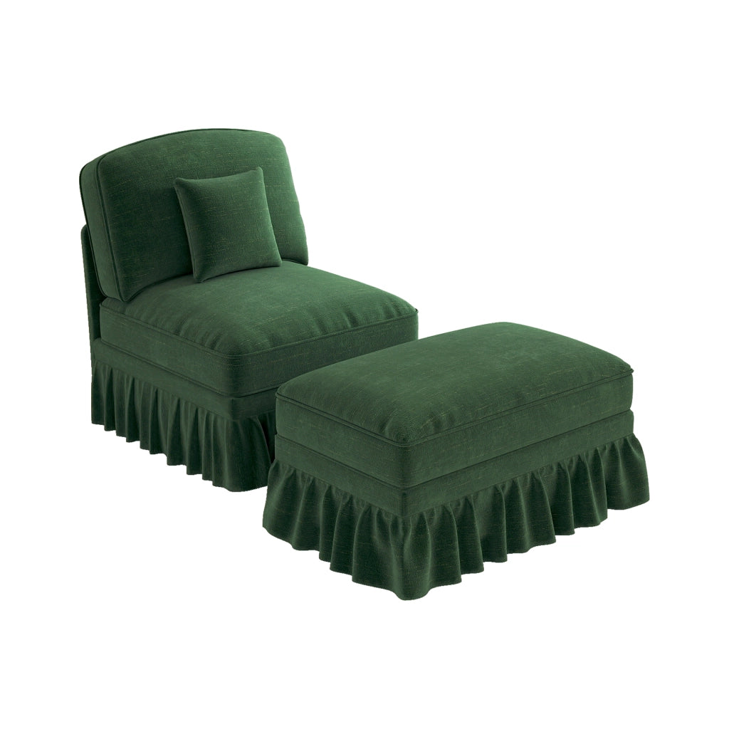 Poltrona con poggiapiedi in chenille verde con gonna rimovibile; gambe a spillo e cuscino mobile