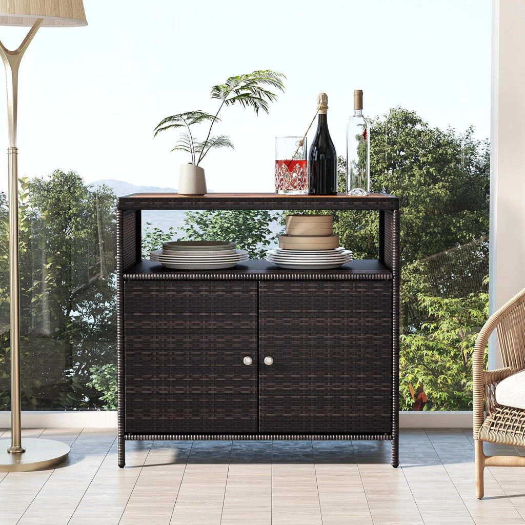 Armadietto da Giardino in Rattan con Piano di Lavoro e Scaffale, Ideale per Esterni, Giardino, Balcone e Piscina, 90 x 53 x 66 cm.