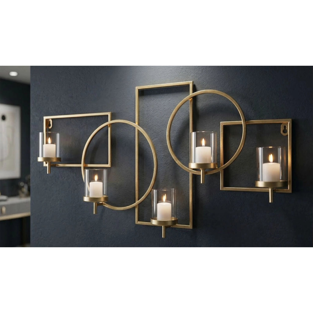 Porta candele da muro Marie in ferro dorato con forme geometriche e 5 portacandele in vetro