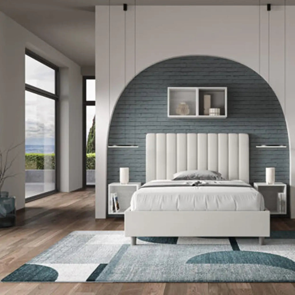 Letto matrimoniale francese con rete imbottito 140x200 similpelle bianco Agueda