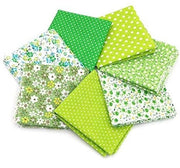 Patchwork Stoffa 7 Pezzi - Cotone 50x50 Cm - Tonalità Verde - Disegni Stampati - Sartoria/Quilting - Lavorazione Artigianale DIY