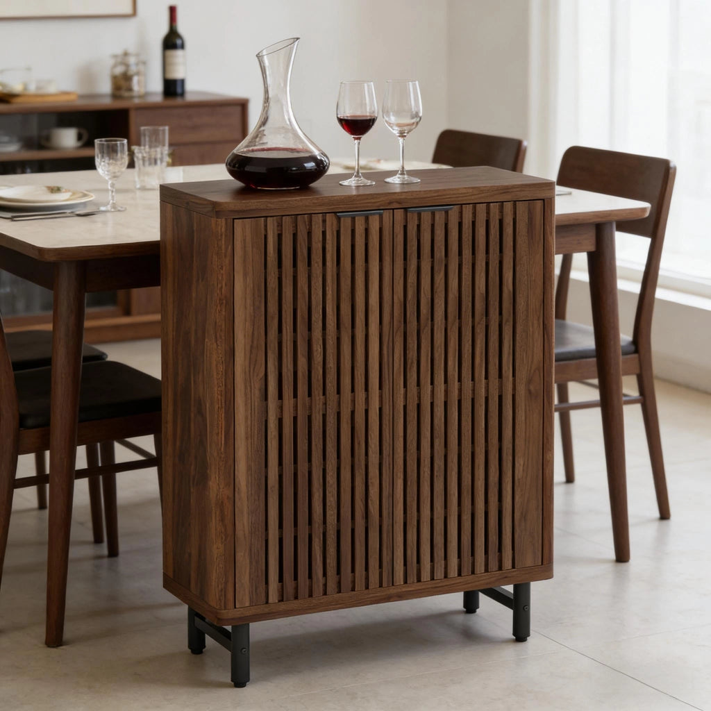 Scarpiera con 2 ante a lamelle; 5 ripiani regolabili e vano aperto; per ingresso; 85×35×110 cm; marrone scuro