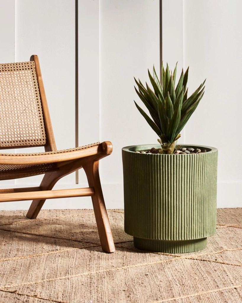 Vaso in argilla Verde Oliva Fibra Vaso per piante da giardino 37 x 37 x 37 cm Foro di drenaggio Finitura verticale a coste Giardino esterno Patio