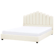 Letto matrimoniale rete a doghe velluto bianco sporco 180 x 200 testiera a conchiglia