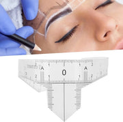 Strumento per microblading con design adattabile per linee di sopracciglia e naso