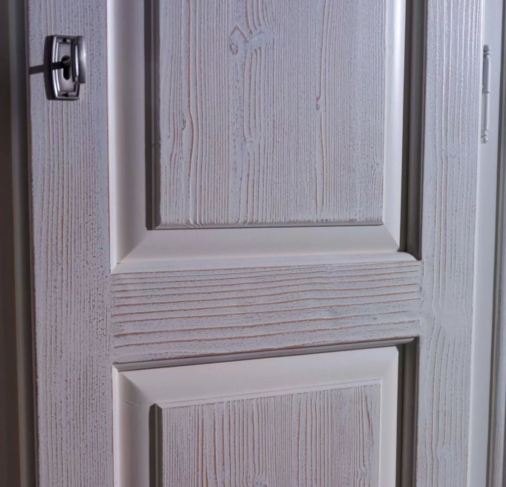 Armadio shabby 4 ante in legno bianco spazzolato 231x63x219 (2207) - Mobili 2G