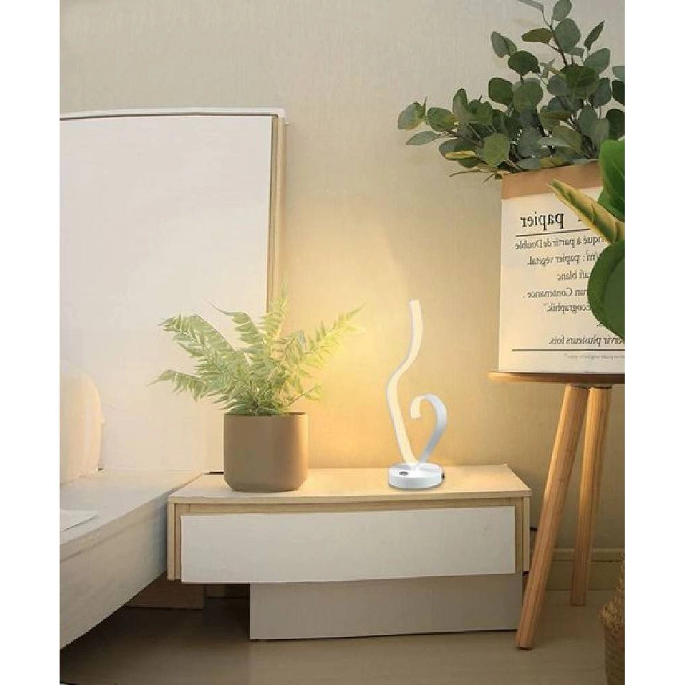 Trade Shop - Lume Da Comodino Ad Onda Design Moderno 10 W Lampada Tavolo Abatjour 39x15 Luce -