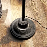 Lampada da terra con rotazione a 180°, lampada ad arco con paralume regolabile, interruttore al piede, 42x25,5x152cm, nero