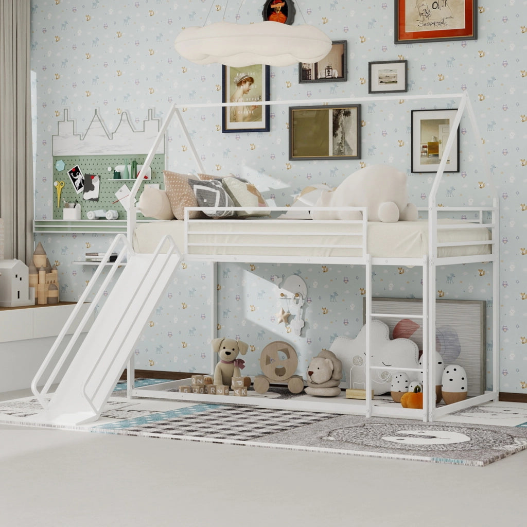 Letto a castello per bambini 90 × 190 cm con scivolo, scala e sponde di sicurezza, senza materasso, in ferro, bianco