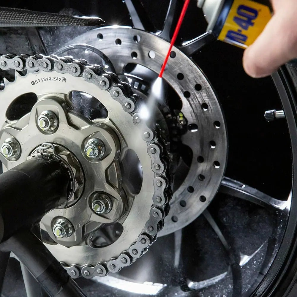 SPRAY WD-40 PULITORE CATENA MOTO  ml. 400