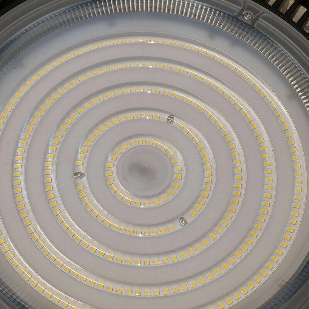 Trade Shop - Faro Led Industriale Lampada A Ufo A Sospensione 200w Luce Fredda 6500k Ufo-200w -