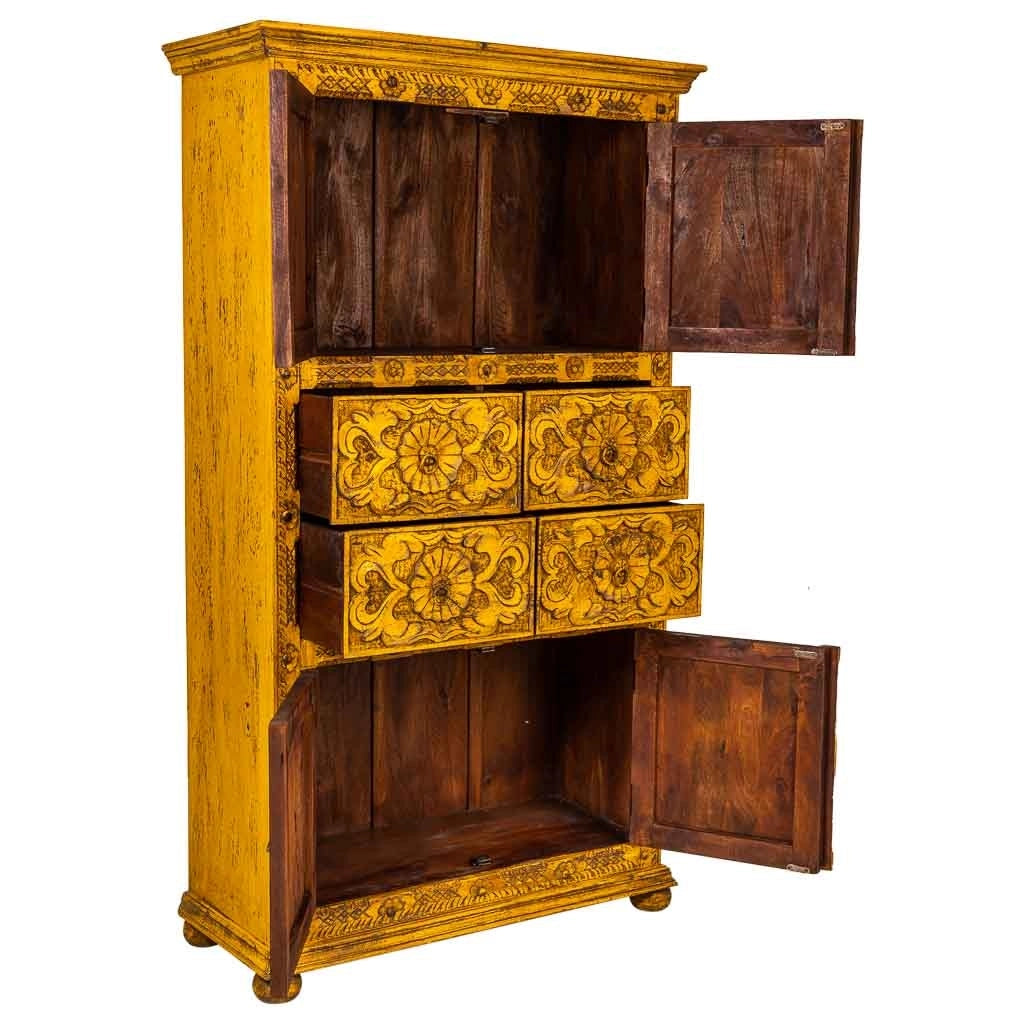 Armadio in legno artigianale giallo 102x44x183h cm
