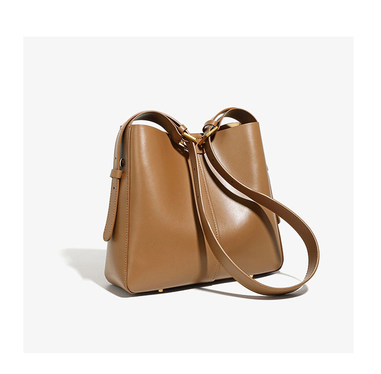 Borsa a tracolla da donna in vera pelle, classica, con manico superiore, alla moda, marrone.
