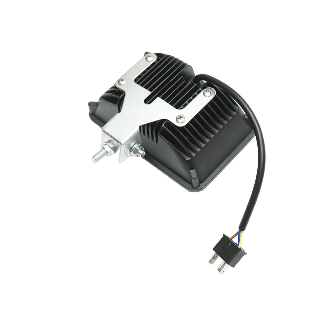 Lampada con 15 LED, 2 fasi, 9-60V, 15W, 6000K, Breckner Germany.