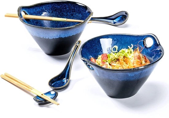 Set di Noodles con Cucchiaio e Spiedini in Porcellana - 780 ml - Unico Glaburimento - Qualità Elevata - Ideale per Udon, Soba e Pho