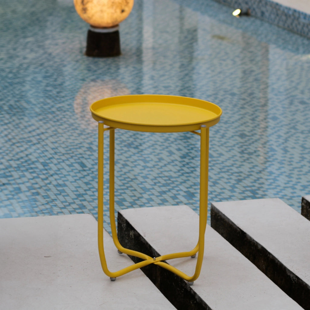 Tavolino Sandefjord con Vassoio Rotondo Rimovibile - Giallo [en.casa]