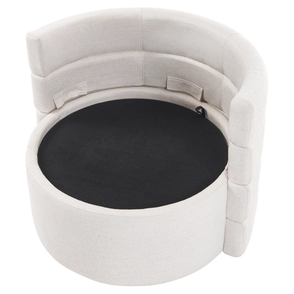 Poltrona in tessuto con schienale curvo base girevole a 360° con contenitore cuscini decorativi bianco sporco stile retrò angolo lettura