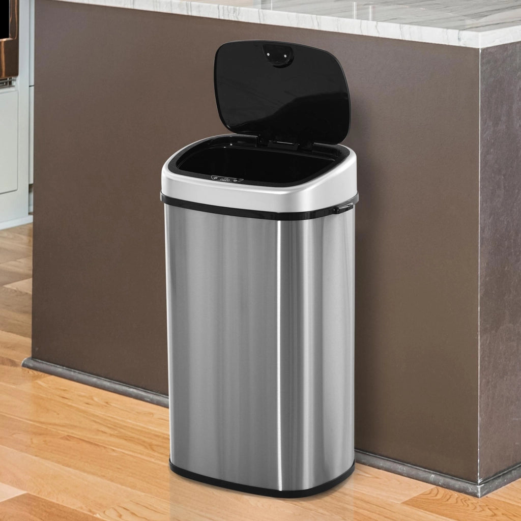 Pattumiera con sensore automatico 58L ¨C Xylo ¨C acciaio inox, impermeabile, argento