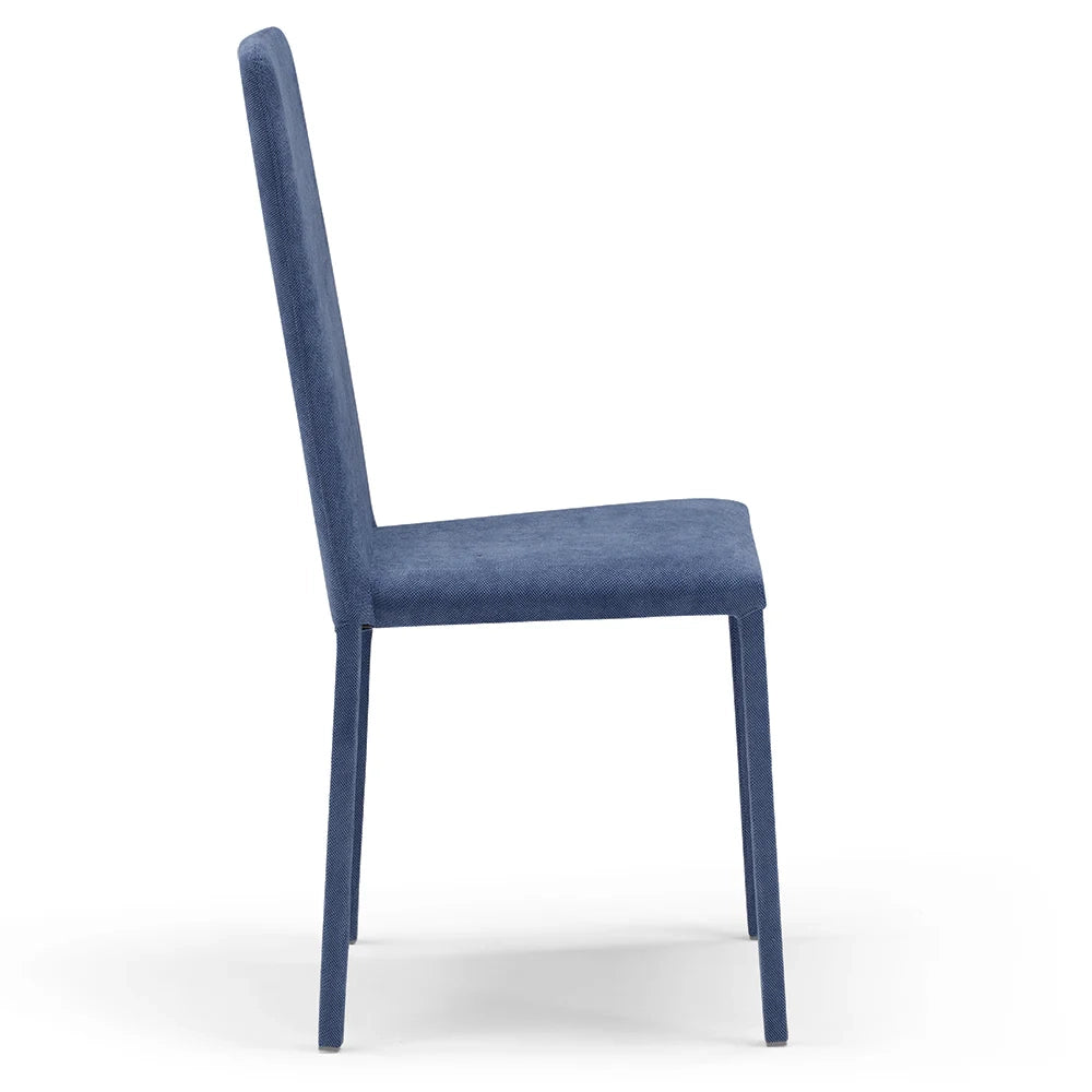 Sedia imbottita 100% MADE IN ITALY BETTY PLUS per sala da pranzo, cucina, soggiorno, design moderno, struttura robusta in metallo rivestita, schienale e seduta rivestiti in velluto colore Avio