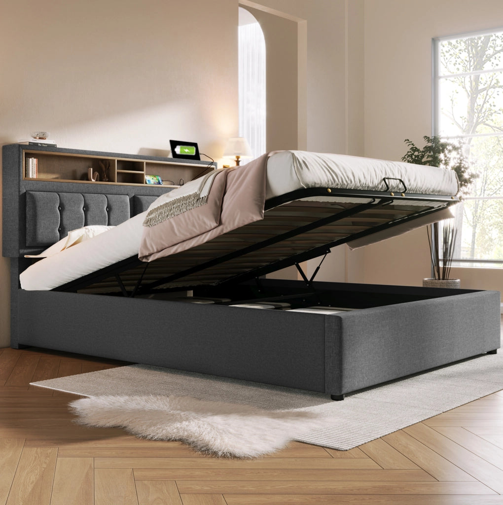 Letto matrimoniale imbottito 140x200 cm con testiera regolabile; USB e prese; grigio