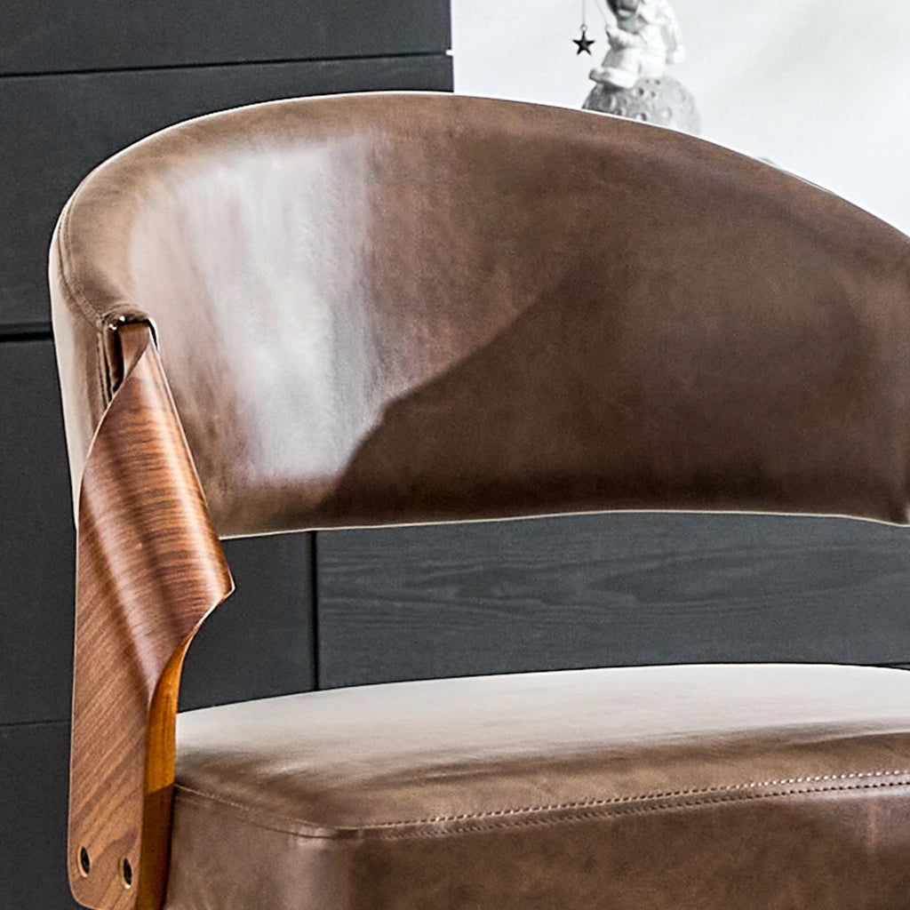 Set da 2 sgabelli da bar con schienale, struttura in legno, rivestimento in PU marrone, altezza 95 cm