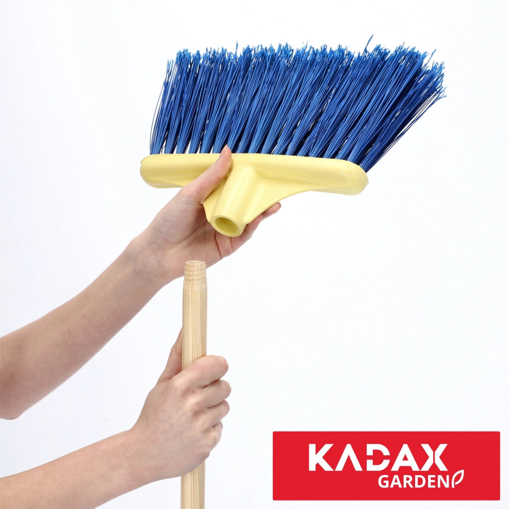 Scopa da strada KADAX con manico in legno da 30 cm