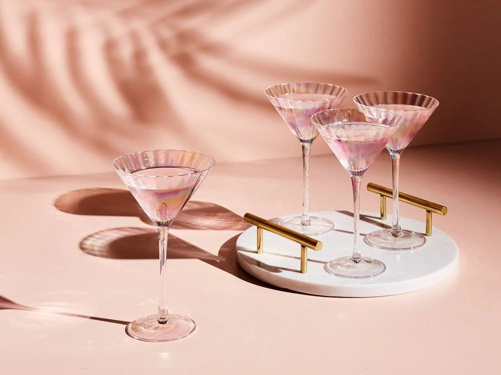 Set di 4 coppe Martini in vetro trasparente soffiate a mano in da 22 cl con finitura iridescente feste cocktail