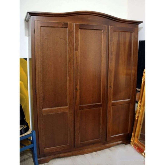 Armadio appendiabiti con bastone 3 ante e 3 ripiani arte povera in legno massello e mdf con rifinitura in noce 158x56x197 H
