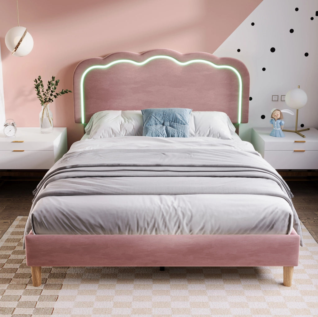 Letto imbottito ULEVR 140x200 cm con testiera regolabile e LED multicolore, velluto rosa