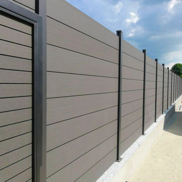Recinzione In Legno Composito Wpc E Alluminio - Kit Modulo L.149 X H.205 Cm Altezza: 125 cm