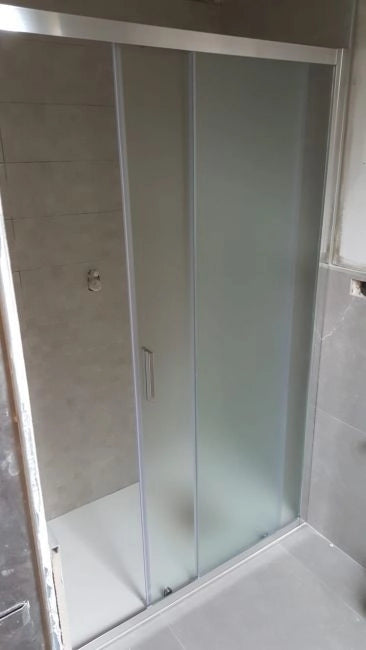 Box Doccia in Cristallo 6 mm Opaco 1 Lato - Porta Scorrevole Reversibile - Misura: 115 xh190 cm