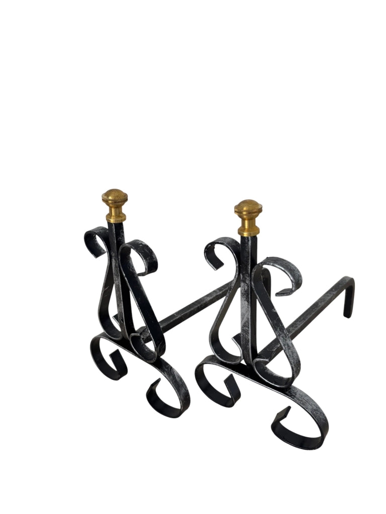 Alari in Ferro Battuto per Camino con Pomelli in Ottone, 30x26h cm, Design Decorativo